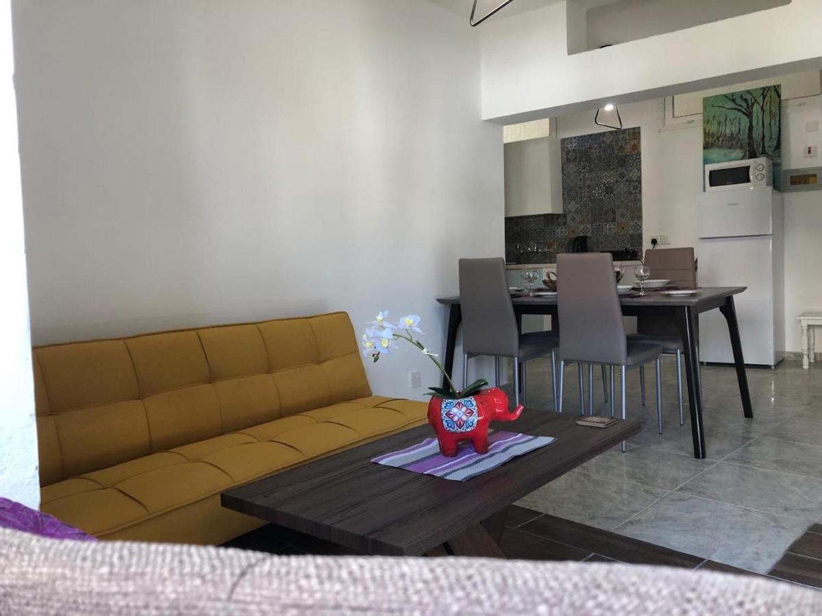 Katsikantaris Homes Paphos Eksteriør bilde