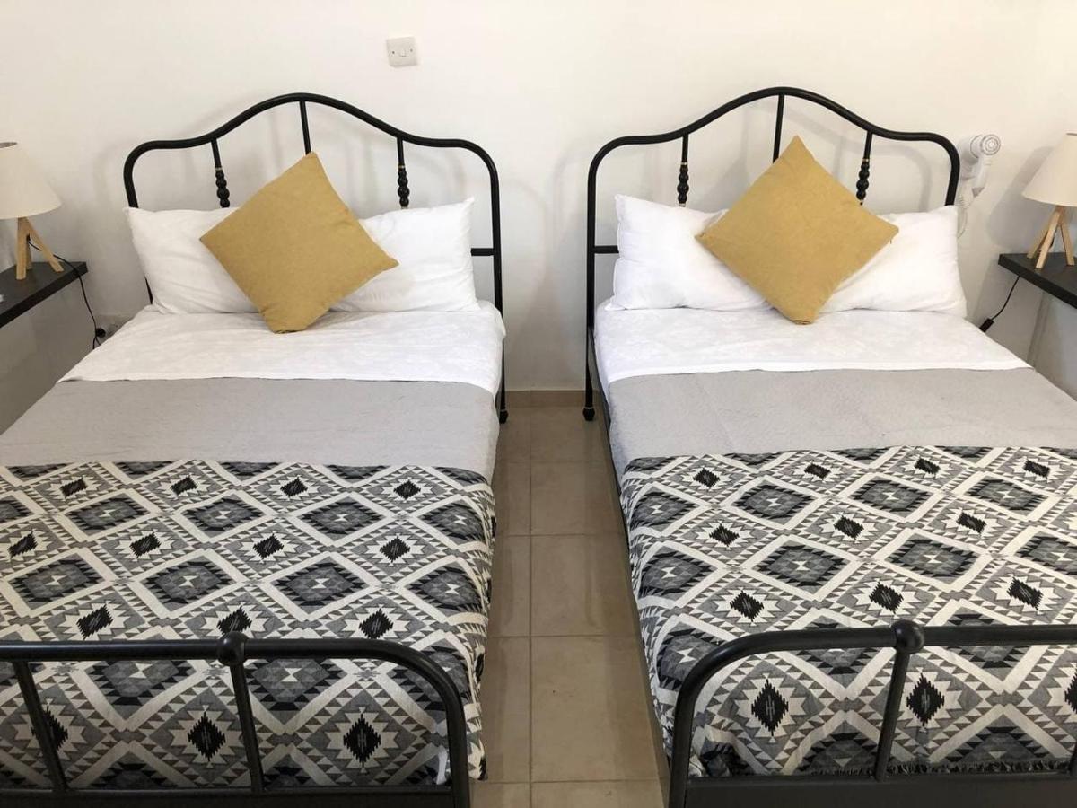 Katsikantaris Homes Paphos Eksteriør bilde